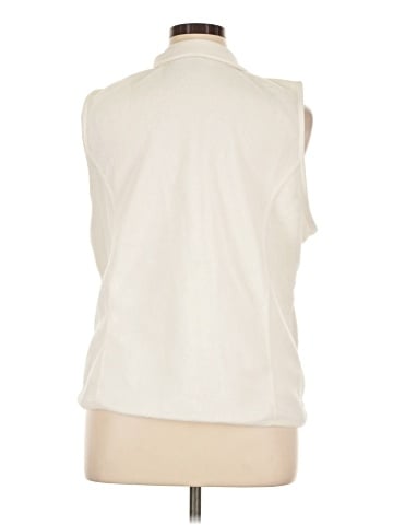 Karen Scott Sport Vest (view 2)