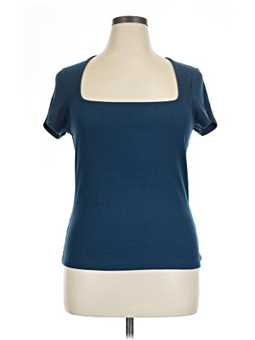 Old Navy Short Sleeve Top (view 1)