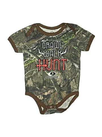 Mossy Oak Short Sleeve Onesie (view 1)