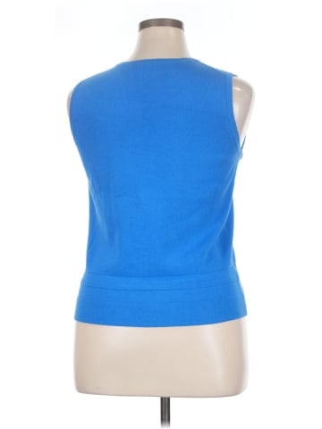 Croft & Barrow Sweater Vest (view 2)