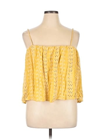 American Eagle Outfitters Sleeveless Blouse (view 1)