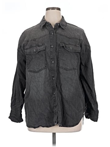 Gloria Vanderbilt Long Sleeve Button-Down Shirt (view 1)
