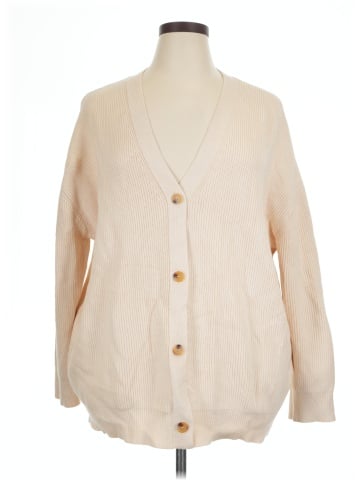 Lillusory Cardigan (view 1)