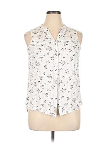 Siren Lily Sleeveless Button-Down Shirt (view 1)