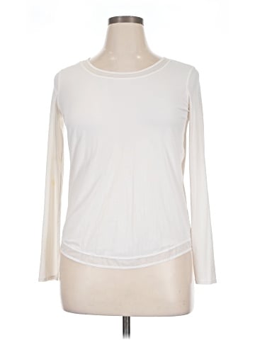 Lululemon Athletica Long Sleeve T-Shirt (view 1)