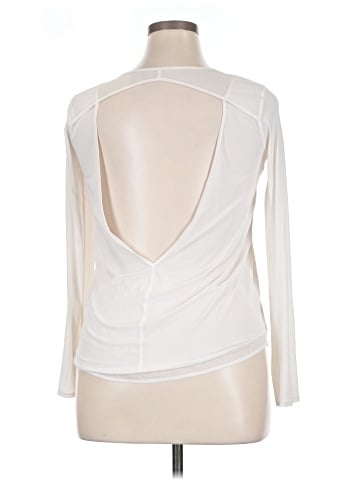 Lululemon Athletica Long Sleeve T-Shirt (view 2)