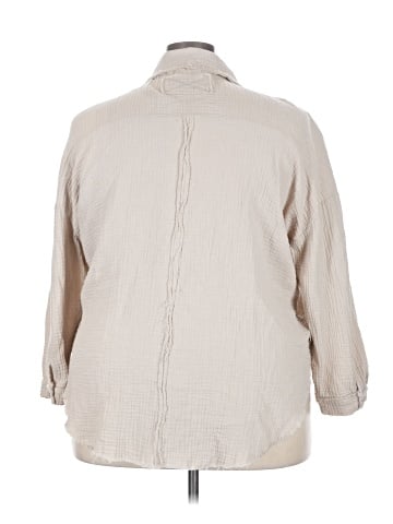 Zenana 3/4 Sleeve Button-Down Shirt (view 2)