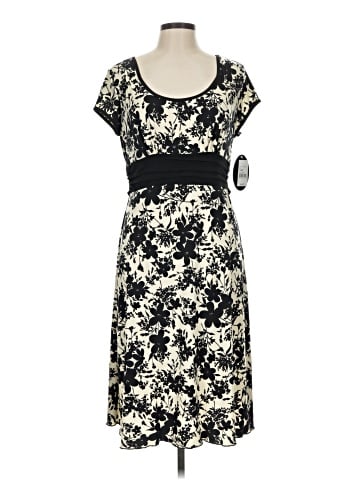 Volume One Casual Dress (view 1)