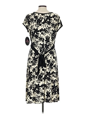 Volume One Casual Dress (view 2)