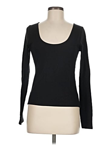 Gap Long Sleeve T-Shirt (view 1)