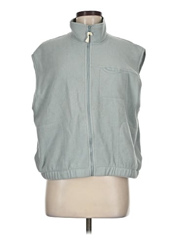 Active by Old Navy Vest (view 1)