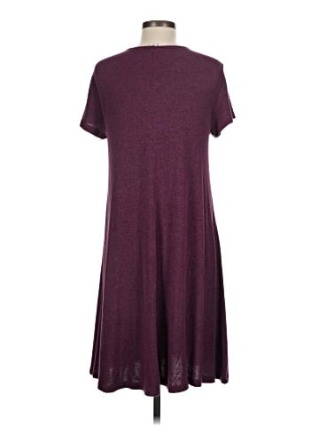 Old Navy Casual Dress (view 2)