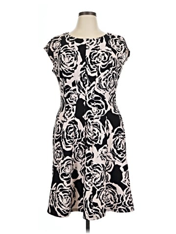 Elle Casual Dress (view 1)