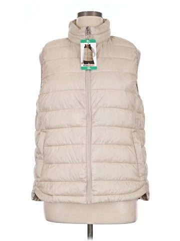 32 Degrees Vest (view 1)