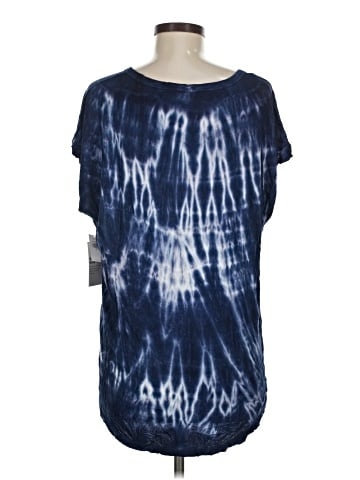 Old Navy Short Sleeve T-Shirt (view 2)