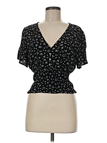 Abercrombie & Fitch Short Sleeve T-Shirt (view 1)