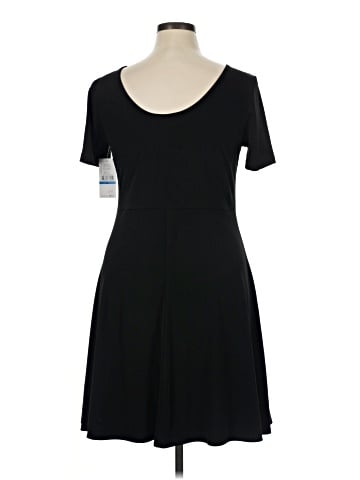 Karen Kane Casual Dress (view 2)