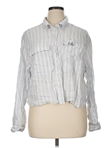 Gap Long Sleeve Button-Down Shirt (view 1)