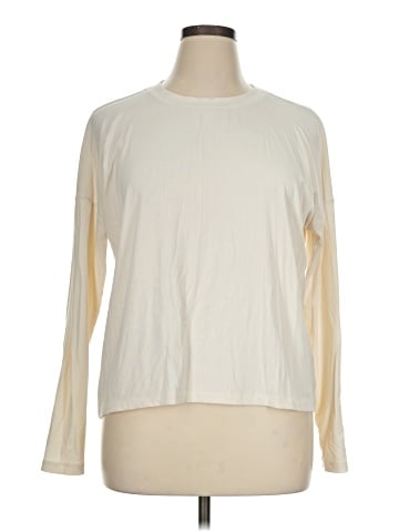 Calia by Carrie Underwood Long Sleeve T-Shirt (view 1)
