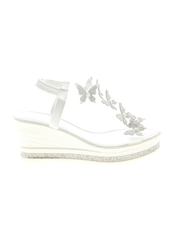 Unbranded Wedges (view 1)
