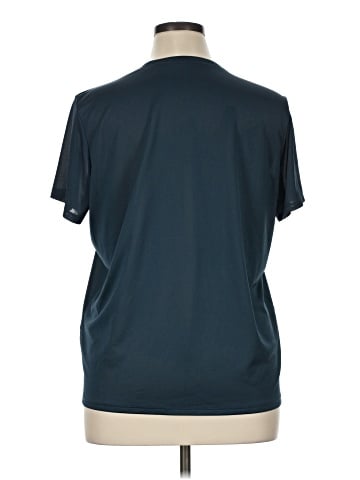 Nike Short Sleeve Top (view 2)