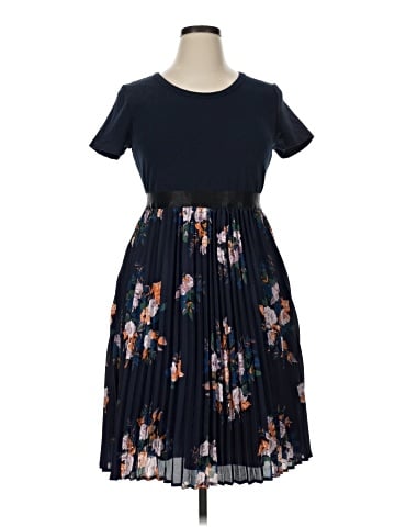 ModCloth Casual Dress (view 1)