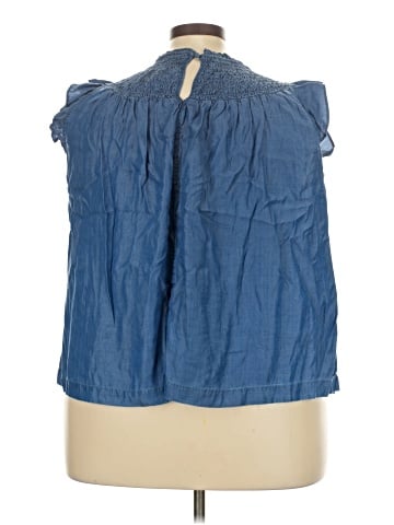 Crown & Ivy Sleeveless Blouse (view 2)
