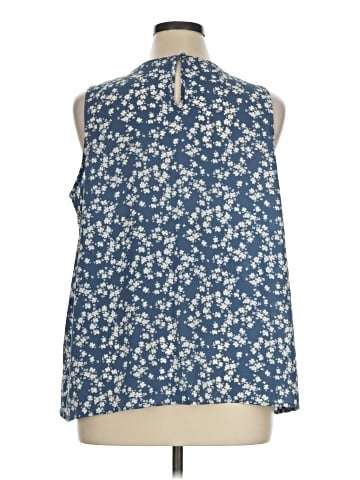Fun2Fun Sleeveless Blouse (view 2)
