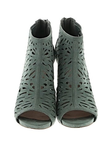 White House Black Market Sandals (view 2)