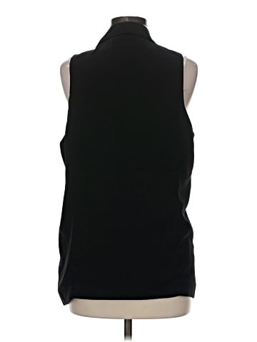 Gap Outlet Vest (view 2)