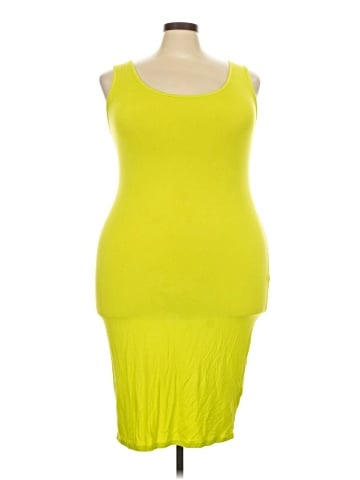 FASHION TO FIGURE Cocktail Dress (view 1)