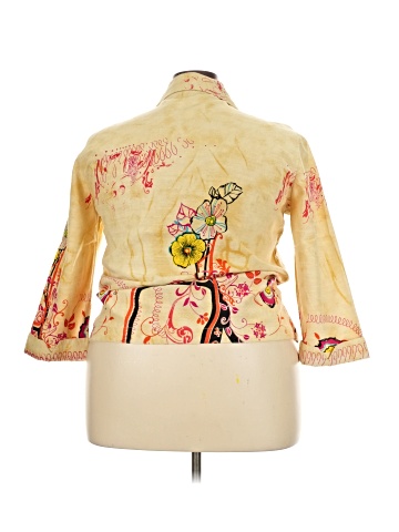 Life Style 3/4 Sleeve Button-Down Shirt (view 2)