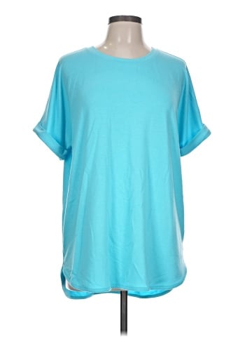 Crown & Ivy Poncho (view 1)