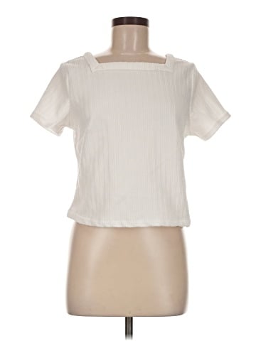 Liz Claiborne Short Sleeve T-Shirt (view 1)