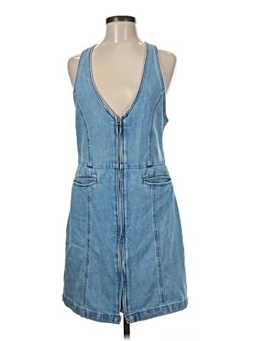 Levi's Casual Dress (view 1)