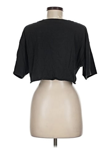 Hello Kitty Short Sleeve T-Shirt (view 2)