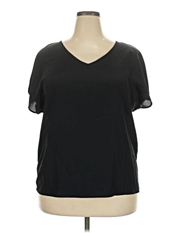 Lane Bryant Short Sleeve T-Shirt (view 1)