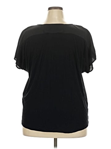 Lane Bryant Short Sleeve T-Shirt (view 2)