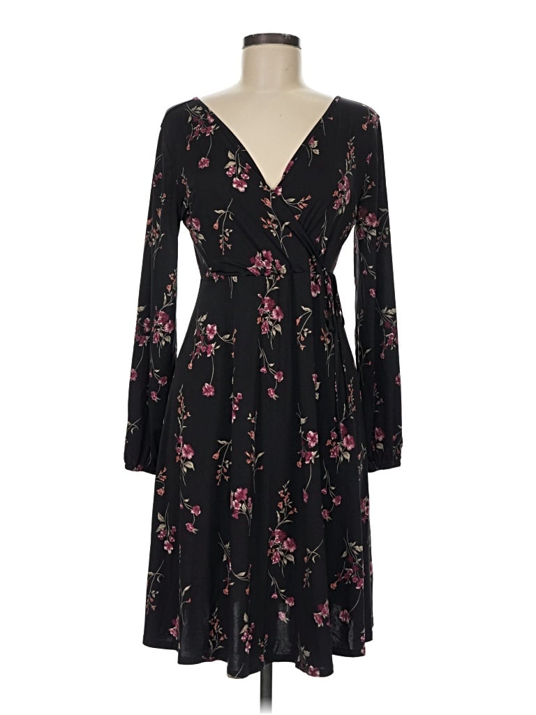 Pre-owned Kaileigh Casual Dress In Black