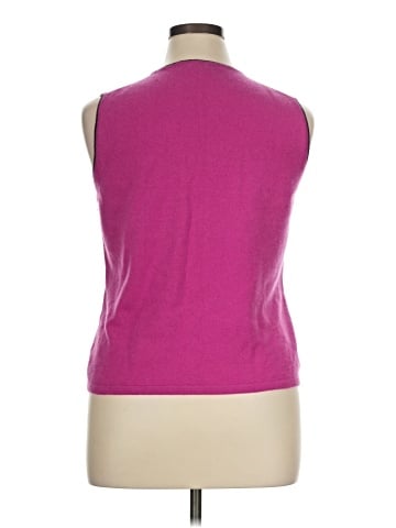 Croft & Barrow Sweater Vest (view 2)