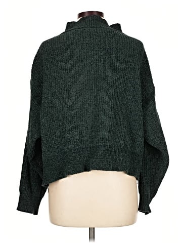 Jon & Anna Turtleneck Sweater (view 2)