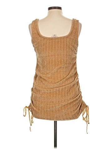 Le Lis Casual Dress (view 2)
