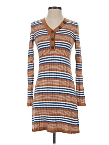 American Eagle Outfitters Casual Dress (view 1)