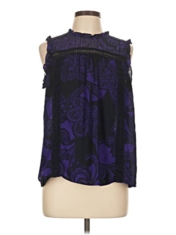 a.n.a. A New Approach Sleeveless Blouse (view 1)