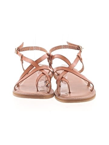 Universal Thread Sandals (view 2)