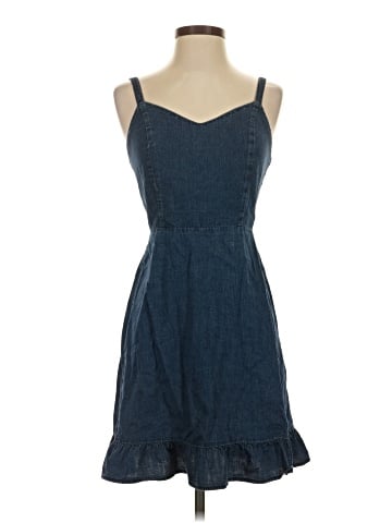 Old Navy Casual Dress (view 1)