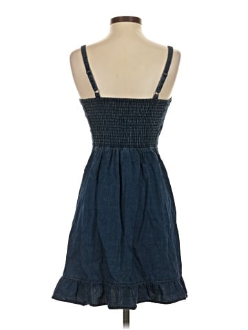Old Navy Casual Dress (view 2)