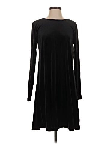 Old Navy Casual Dress (view 1)