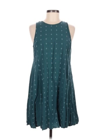 Old Navy Casual Dress (view 1)