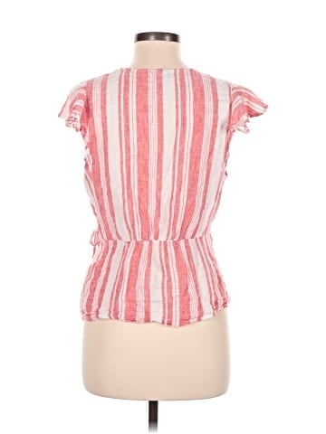 Old Navy Sleeveless Blouse (view 2)